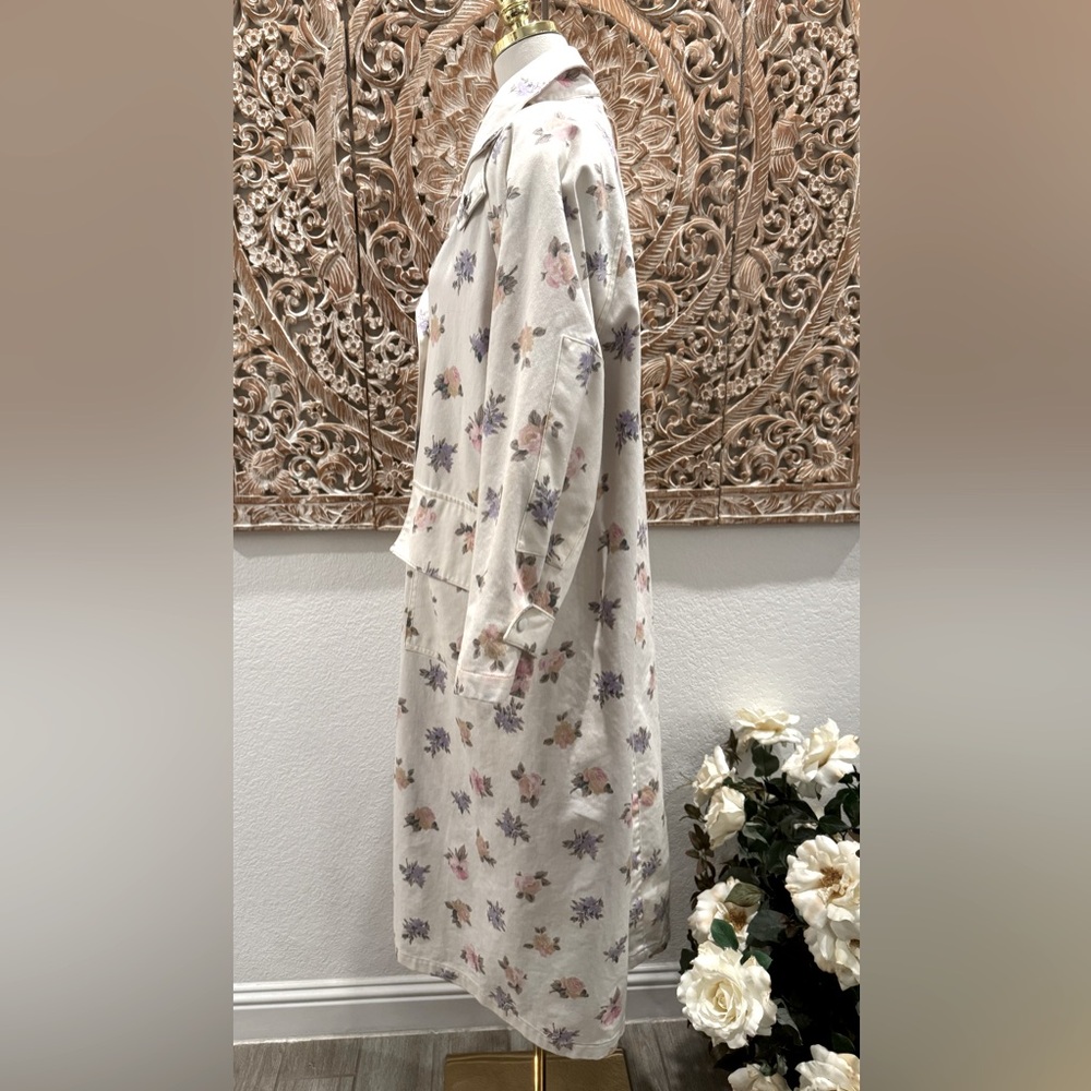 Floral Cream Trench Coat - Picture 10 of 14